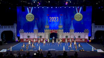 Hernando High School (MS) [2023 Medium Division I Finals] 2023 UCA National High School Cheerleading Championship